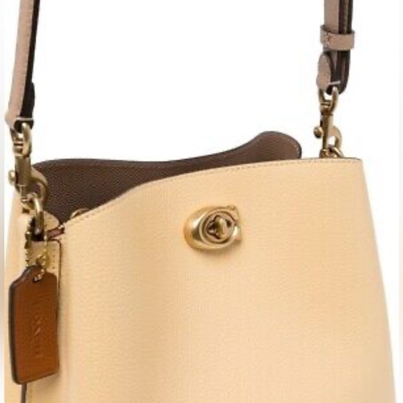 Willow Bucket Bag - Picture 6 of 7